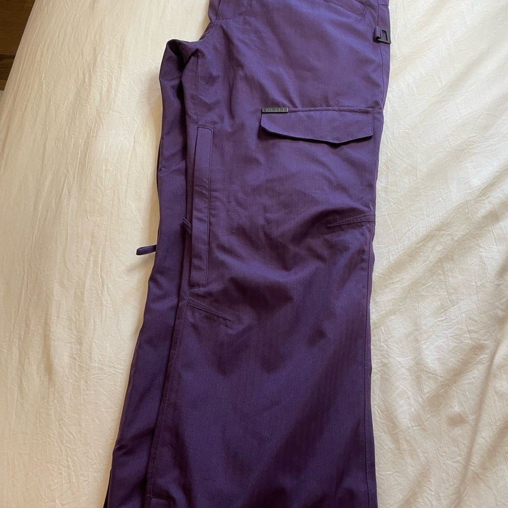 Womens Empyre purple snowboard/ski pants size medium